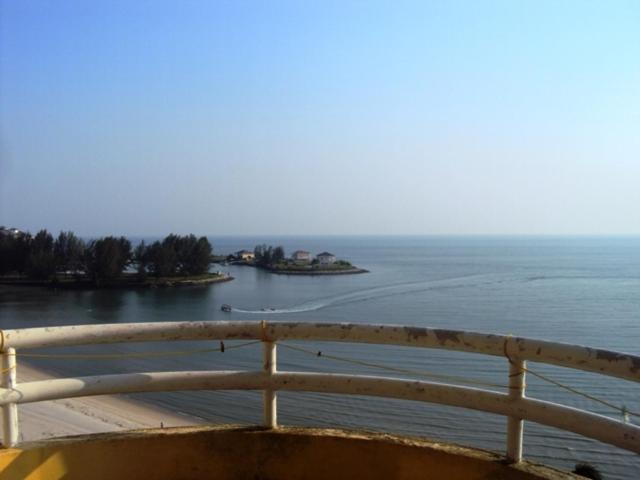 Holiday Condo @Pantai Ria Port Dickson Ngoại thất bức ảnh